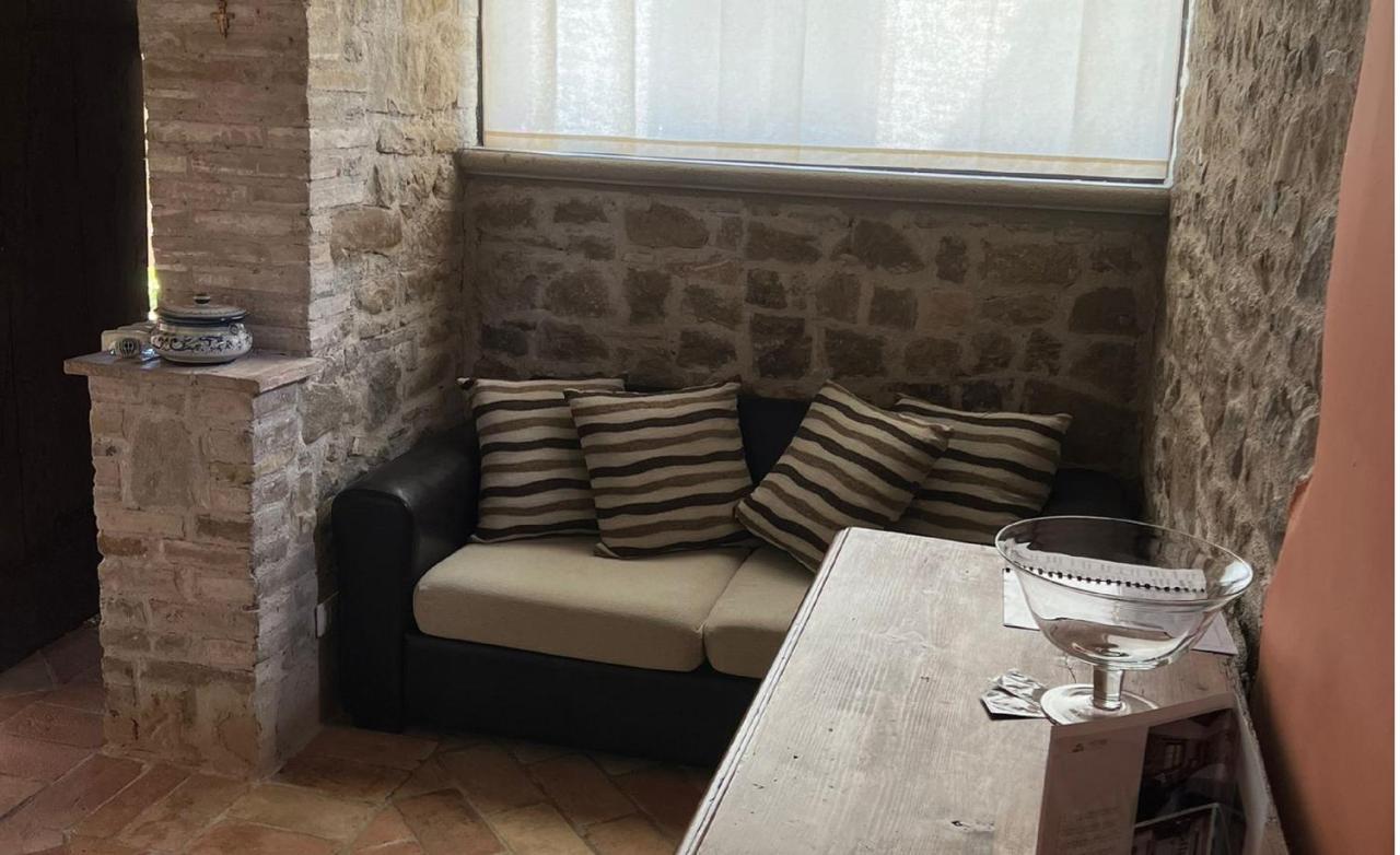 بيرودجا Agriturismo I Pietrini المظهر الخارجي الصورة